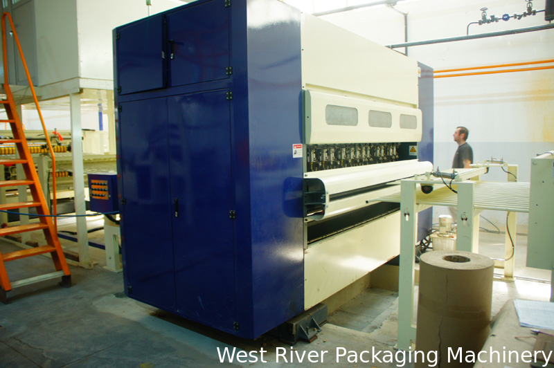 Fully Automatic Corrugated cardboard production line-Slitter scorer