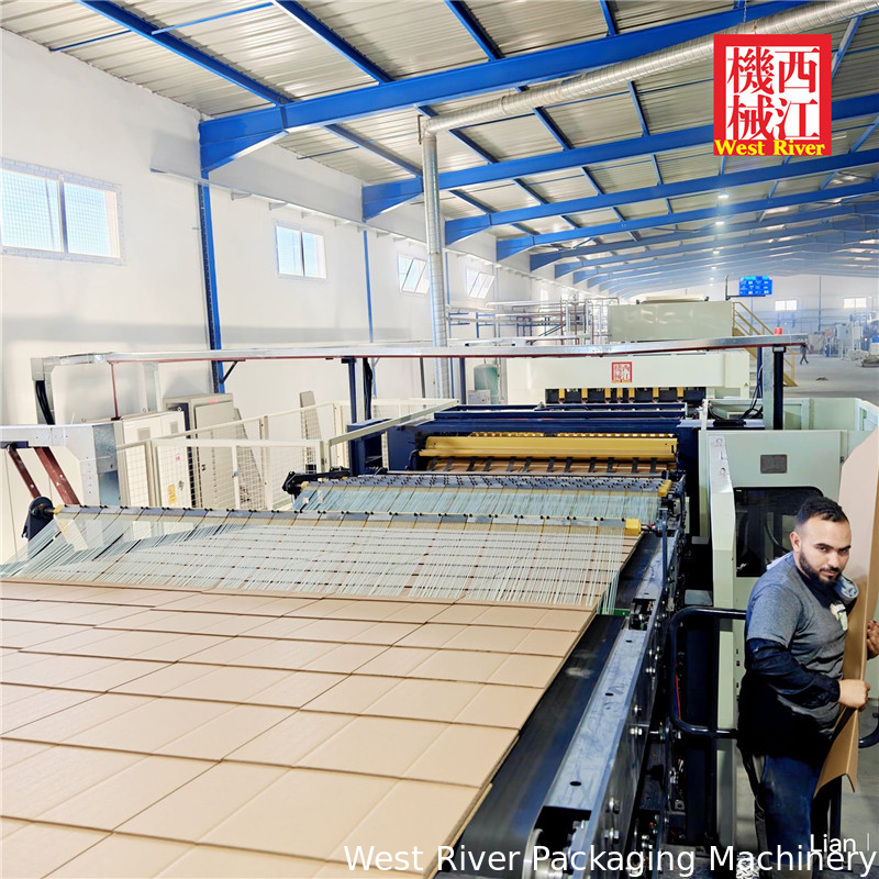 أوتوماتيكية بالكامل 7Ply كاملة Corrugators معدات رطبة نهاية وجافة نهاية آلة لصنع مربع الكرتون حزمة ملونة
